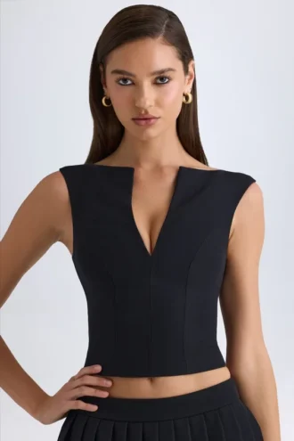 Kadie V-ringad strukturerad crop top i svart