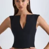 Kadie V-ringad strukturerad crop top i svart