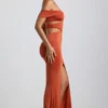 Karleen Slinky Jersey Cut-Out Halterneck Gown i Burnt Orange