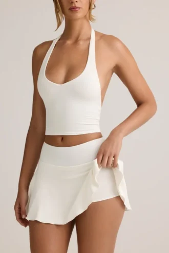 Keoni Modal Low-Rise Ruched Mini Skort i vitt