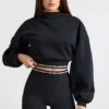 Kort hoodie i stretchig bomullsfleece i svart