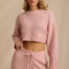 Kort tröja i ribbad stickning i blushrosa