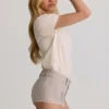 Lanori lågmidjade hotpants i ecru