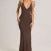 Leire Modal Plunge Backless Maxi Klänning i chokladbrunt