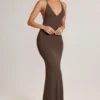 Leire Modal Plunge Backless Maxi Klänning i chokladbrunt