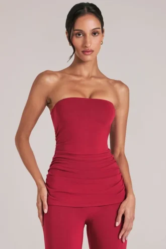 Leni Bandeau Longline Top i körsbärsrött