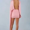 Lida draperad cape-miniklänning i blushrosa