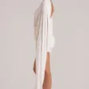 Lida draperad cape-miniklänning i ivory