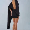 Lida draperad miniklänning med cape i svart