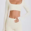 Långärmad crop top i kräm