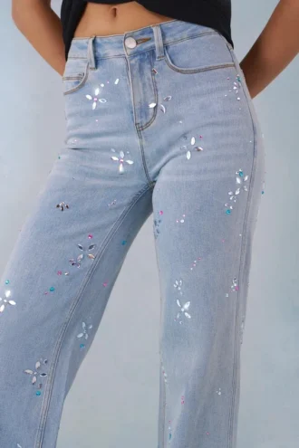 Lorielle midjehöga jeans med raka ben i ljus denim