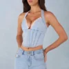 Lotta halterneck-top i denim i ljus denim