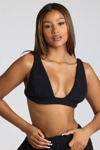 Loungewear V-ringad fleecebralette i svart