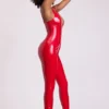 Lynx Vinyl Plunge Neck Catsuit i Fire Red