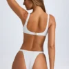 Malibu bikinitopp med rund halsringning i vitt