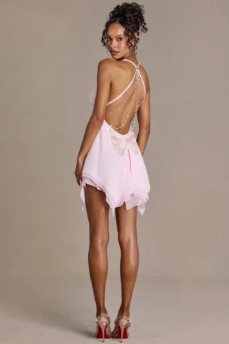 Mariette Premium Chiffon Plunge-Neck Open-Back Miniklänning i Baby Pink