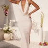 Mariposa Plunge Cowl Neck Floor Length Klänning i ivory