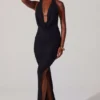 Mariposa Plunge Cowl Neck Floor Length Klänning i svart