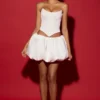 Marnie Bubble Hem Micro Mini Kjol i vitt