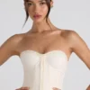 Melvina Ruched Lace-Up Strapless Corset Top i ivory