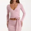 Mjuk stickad wrap-top i rosa