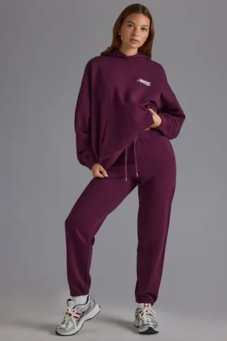 Mjuka joggingbyxor i bomullsjersey med avslappnad midja i färgen Grape
