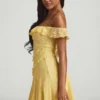 Nahida A-linjeformad miniklänning med spets och bar axel i pastellgult