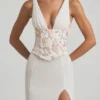Nathalia Embellished Plunge Ruffled Corset Maxiklänning i elfenben