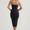Nika Cut-Out Halterneck Bodycon Midaxi-klänning i svart