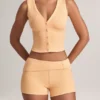 Nina Modal Foldover Mid-Rise Shorts i färgen Peach