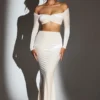 Adele Velvet Off-Shoulder Ruched Crop Top i ivory