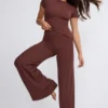 Nour Tall Mid Rise Wide Leg Trouser i chokladbrun