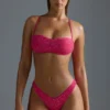 Oh Polly Badkläder: HOTFIX Edition Dekorerade V-formade bikinibyxor med hög benöppning i färgen Raspberry Sorbet
