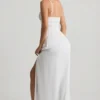 Olyssia Shirred Camisole Maxi Klänning i vitt