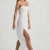 Olyssia Shirred Camisole Maxi Klänning i vitt