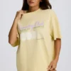 Oversized T-shirt med tryck i citrongult