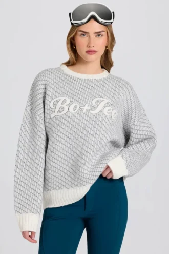 Oversized tröja med stickat logo i färgen Ice