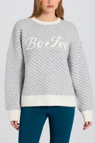 Oversized tröja med stickat logo i färgen Ice