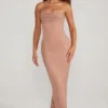 Palermo Maxiklänning med bandeau och cowl-hals i beige