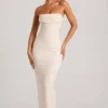 Palermo utsmyckad bandeau-maxiklänning med cowl neck i vitt