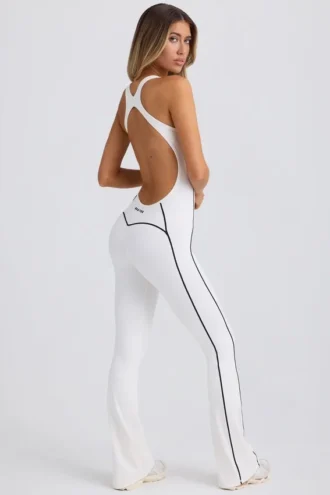 Petite Soft Active jumpsuit med öppen rygg i vitt