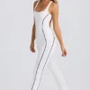 Petite Soft Active jumpsuit med öppen rygg i vitt