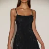 Philomena Embellished Soft-Scoop Backless Fitted Miniklänning i svart