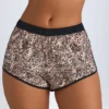 Praia minishorts i leopardmönster