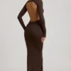 Regine Modal Ruched Backless Maxiklänning i chokladbrunt