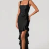Robina Embellished Ruffle-Trim Corset Gown i svart