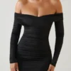 Rosanna Off-Shoulder Ruched Bodycon-miniklänning i svart