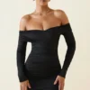 Rosanna Off-Shoulder Ruched Bodycon-miniklänning i svart