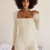 Rue långärmad unitard med fyrkantig halsringning i ivory