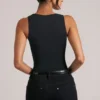 Rumi Deep Plunge Halterneck Bodys i svart